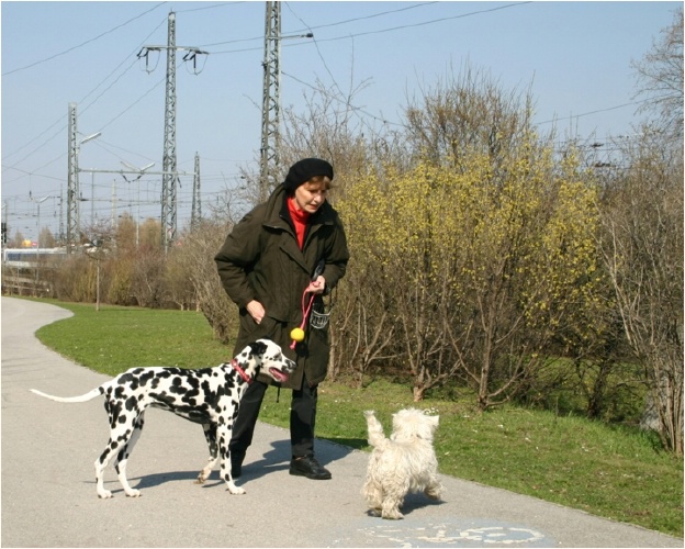 <b>heute zeigen wir Isabella und Vanessa unseren Weg!<b>